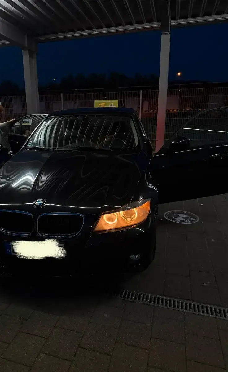 Gebraucht BMW 320 187 PS (137 kW) 2010 Limousine