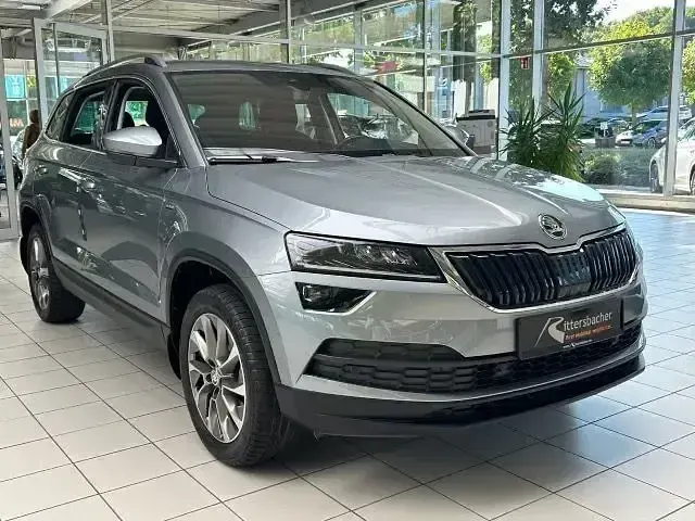Gebraucht Skoda Karoq Clever 150 PS (110 kW) 2021 Grau SUV