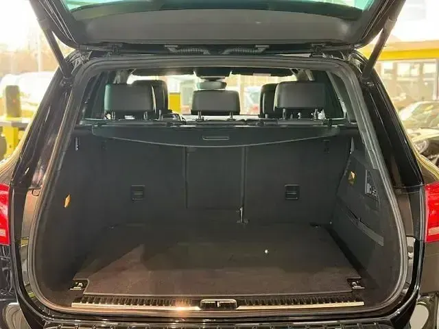 Używany VW Touareg 262 KM (192 kW) 2017 Czarny SUV