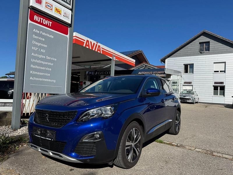 Blau Gebraucht 2018 Peugeot 3008 Allure SUV | 17.899 € (Fairer Preis) - Bild 1/4