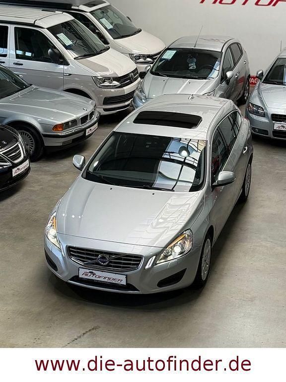 Gebraucht Volvo V60 241 PS (177 kW) 2011 Silber Kombi
