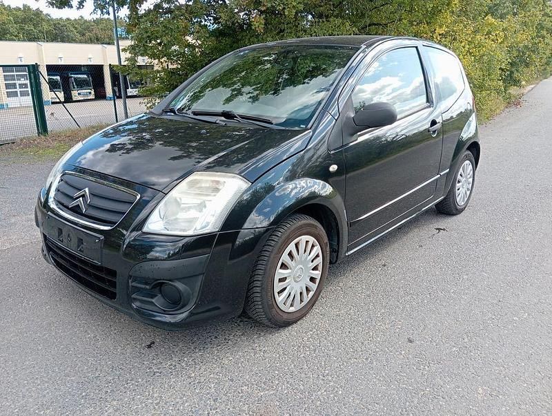 Schwarz Gebraucht 2009 Citroën C2 Tonic Kleinwagen | 1.499 € (Guter Preis) - Bild 1/4