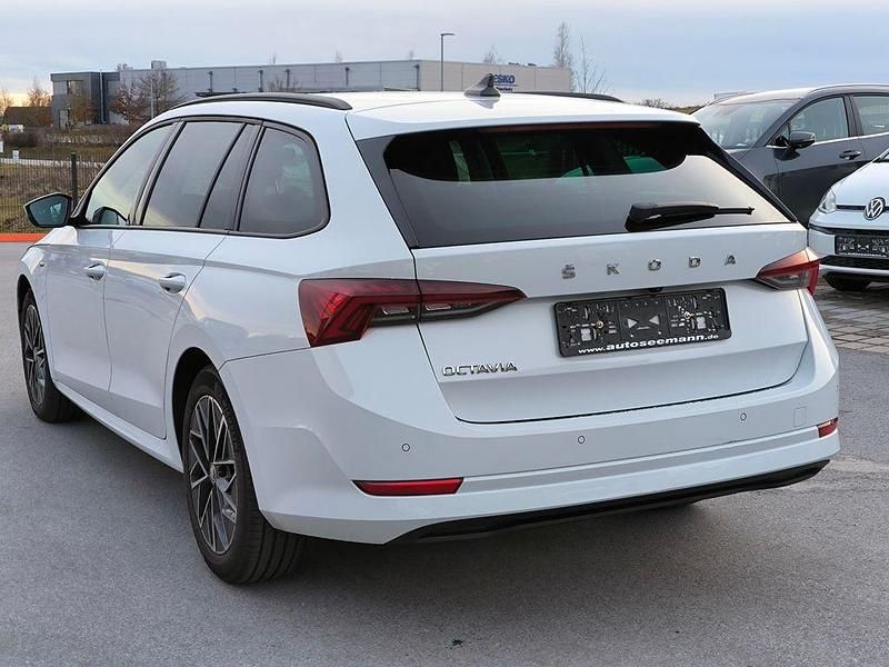 Gebraucht Skoda Octavia Clever 116 PS (85 kW) 2021 Weiß Kombi