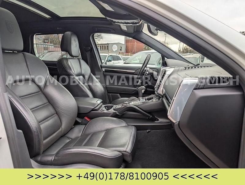 Gebraucht Porsche Cayenne Platinum Edition 299 PS (219 kW) 2018 Weiß SUV