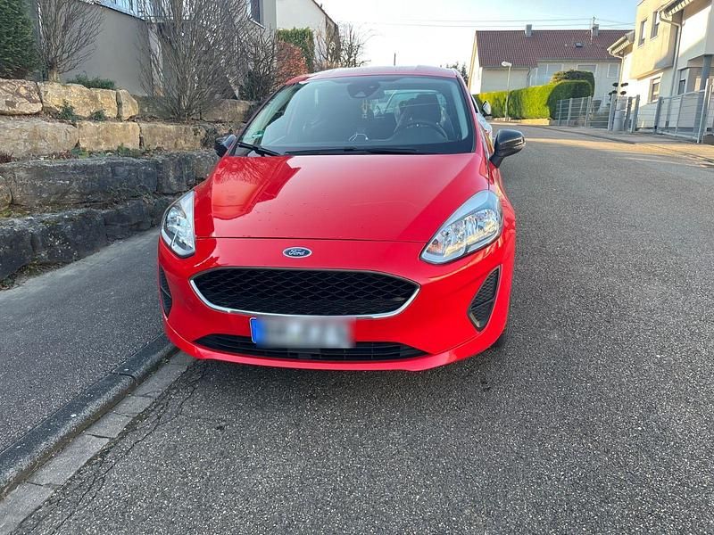 Gebraucht Ford Fiesta 101 PS (74 kW) 2019 Rot Kleinwagen