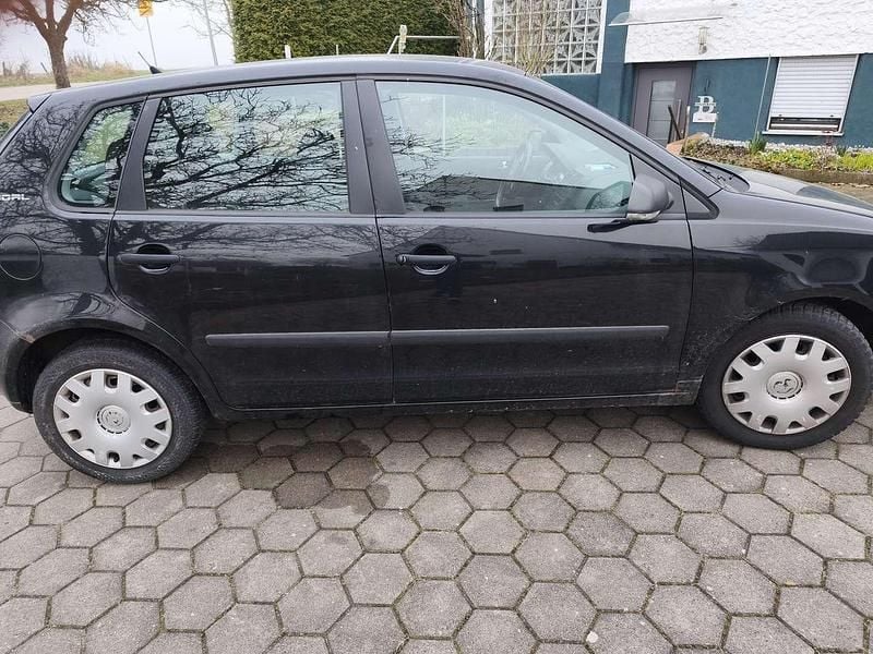 Gebraucht VW Polo Trendline 54 PS (39 kW) 2006 Schwarz Kleinwagen