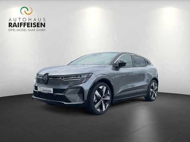 Schwarz (rru + black pearlschwarz metallic (schw) Gebraucht 2024 Renault Rafale SUV | 56.980 € (Etwas zu teuer) - Bild 1/4