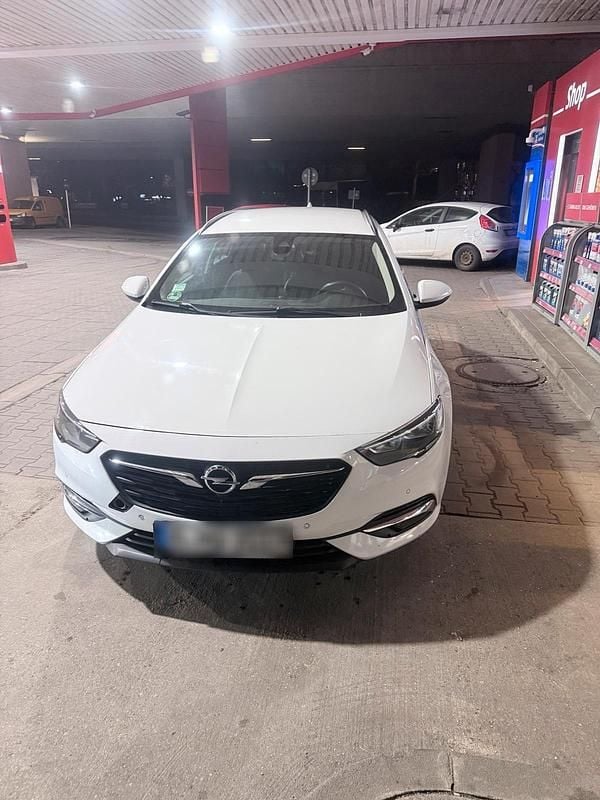 Gebraucht Opel Insignia 170 PS (125 kW) 2017 Weiß Kombi