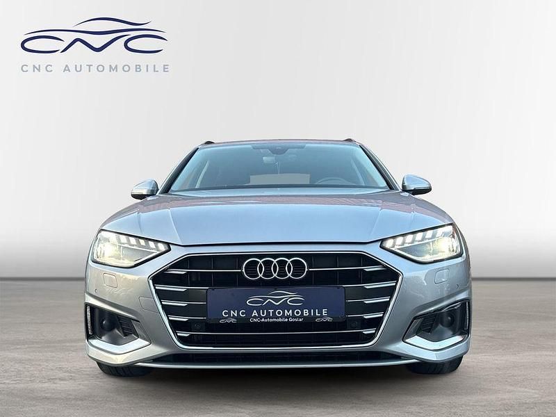 Gebraucht Audi A4 Advanced 204 PS (150 kW) 2023 Silber Kombi