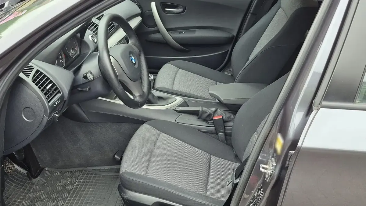 Brugt BMW 116 122 HK (89 kW) 2004 Grå Hatchback