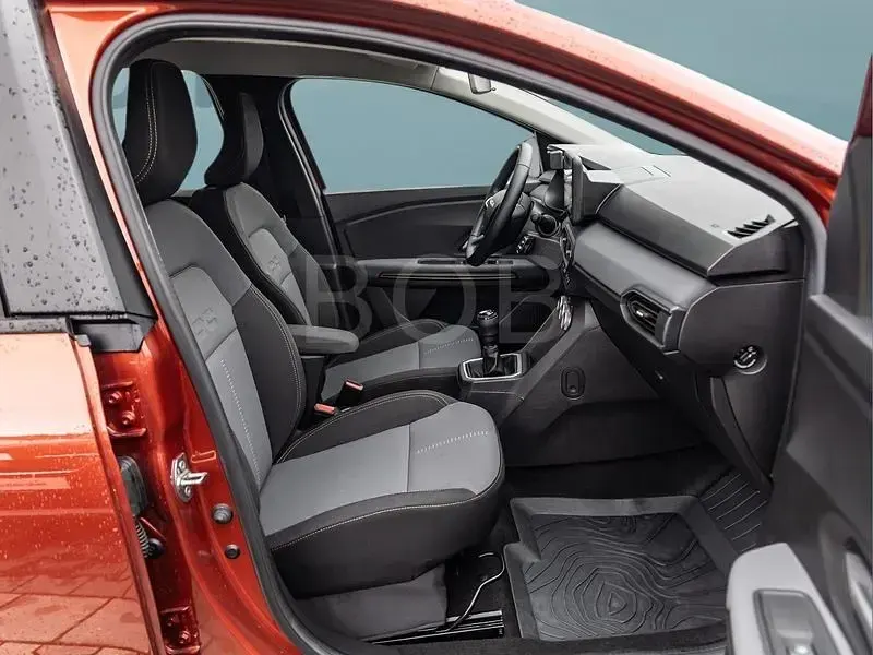 Gebraucht Dacia Jogger 110 PS (80 kW) 2024 Braun Van / Kleinbus