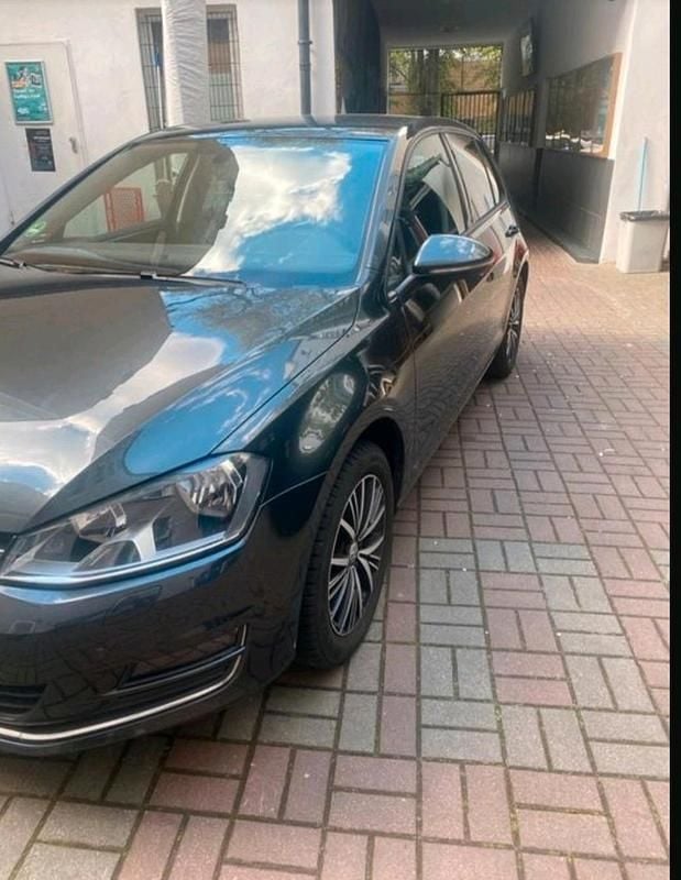 Gebraucht VW Golf VII 110 PS (80 kW) 2016 Schwarz Kleinwagen