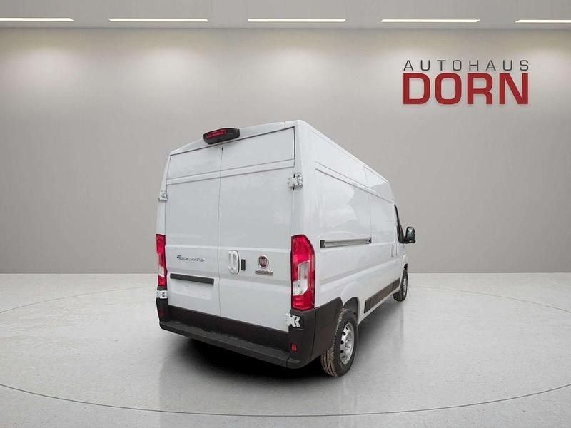 Gebraucht Fiat E-Ducato 89 kW (122 PS) 2021 Weiß Van / Kleinbus