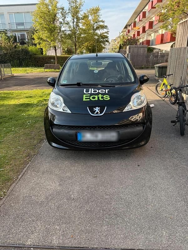 Schwarz Gebraucht 2006 Peugeot 107 Kleinwagen | 1.100 € (Guter Preis) - Bild 1/4