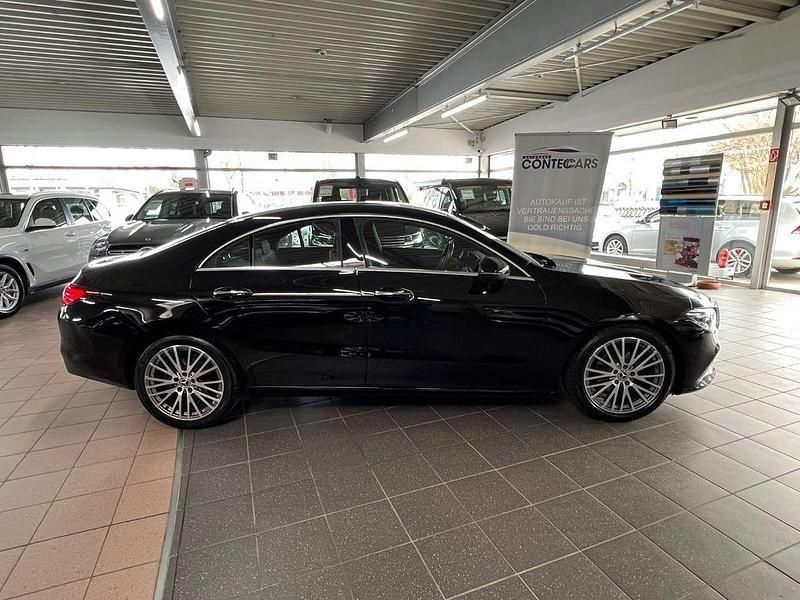 Kosmosschwarz Gebraucht 2019 Mercedes CLA180 Progressive Limousine | 26.999 € (Fairer Preis) - Bild 1/4