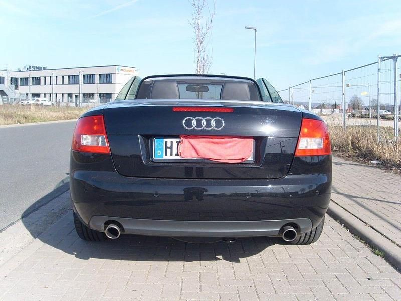 Gebraucht Audi A4 Cabriolet 170 PS (125 kW) 2002 Schwarz Cabrio