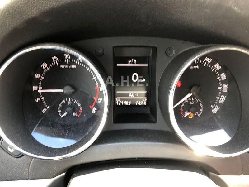 Gebraucht Skoda Yeti Elegance 140 PS (102 kW) 2013 SUV