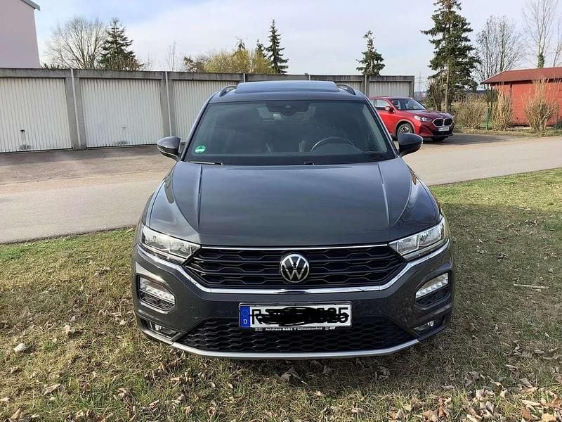 Gebraucht VW T-Roc Sport 150 PS (110 kW) 2021 Grau SUV