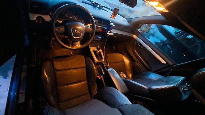 Używany Audi A4 200 KM (147 kW) 2005 Niebieski Kombi
