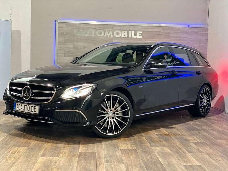 Obsidianschwarz Gebraucht 2019 Mercedes E400 AMG Kombi | 37.990 € (Fairer Preis) - Bild 1/4