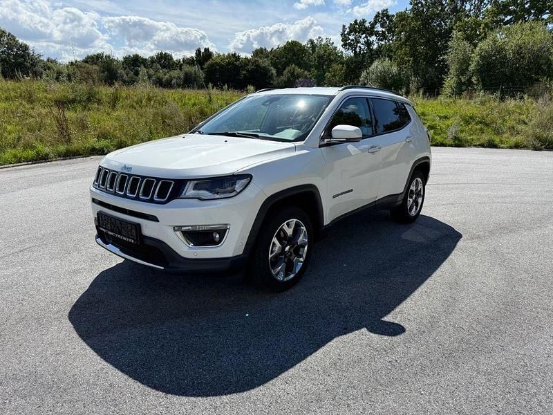 Gebraucht Jeep Compass Limited 170 PS (125 kW) 2020 Weiß SUV
