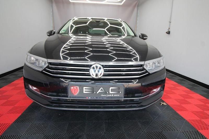 Gebraucht VW Passat Highline 190 PS (139 kW) 2017 Schwarz Kombi