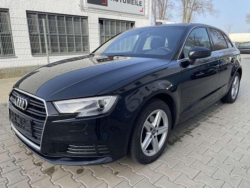 Gebraucht Audi A3 Sport 150 PS (110 kW) 2017 Schwarz Limousine