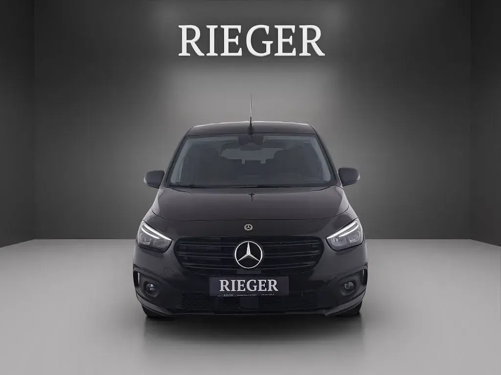 Gebraucht Mercedes Citan 113 Progressive 131 PS (96 kW) 2024 Schwarz Van / Kleinbus