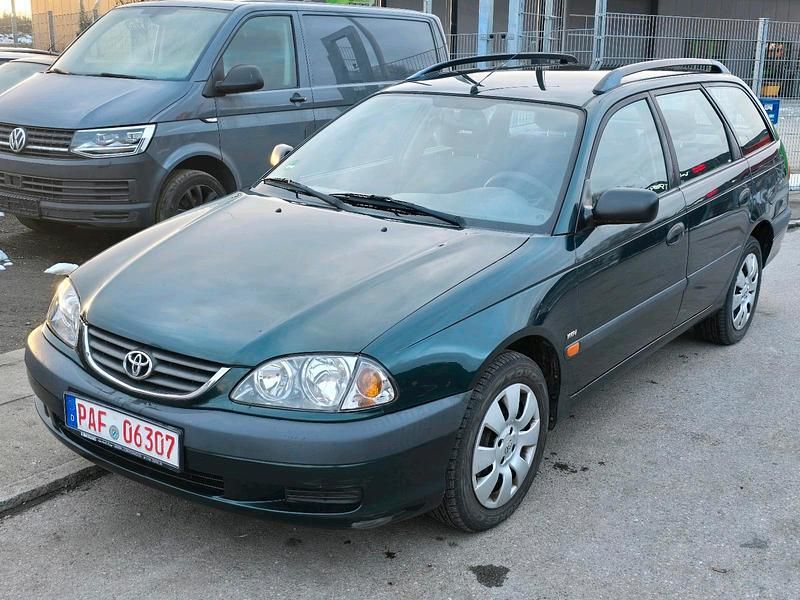 Gebraucht Toyota Avensis 110 PS (80 kW) 1999 Kombi