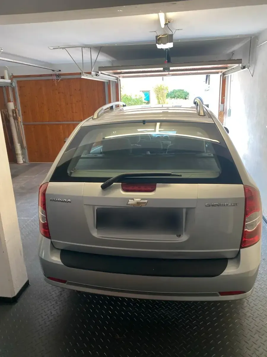 Gebraucht Chevrolet Nubira 109 PS (80 kW) 2008 Grau Kombi