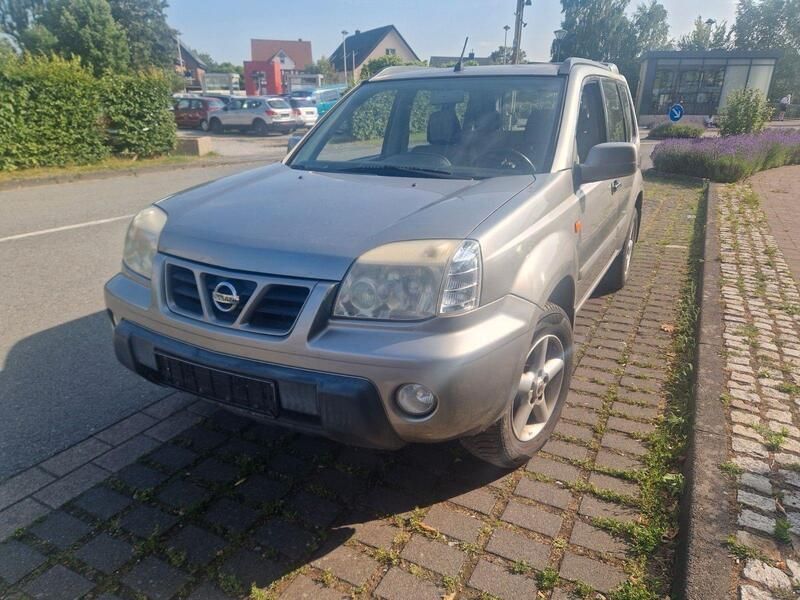 Silber Gebraucht 2002 Nissan X-Trail SUV | 2.800 € (Guter Preis) - Bild 1/4