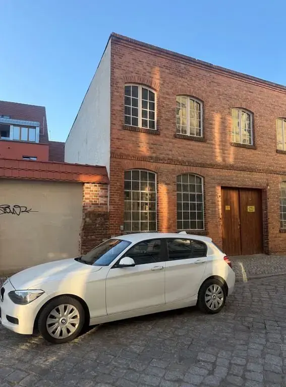 Gebraucht BMW 116 116 PS (85 kW) 2012 Weiß Kleinwagen