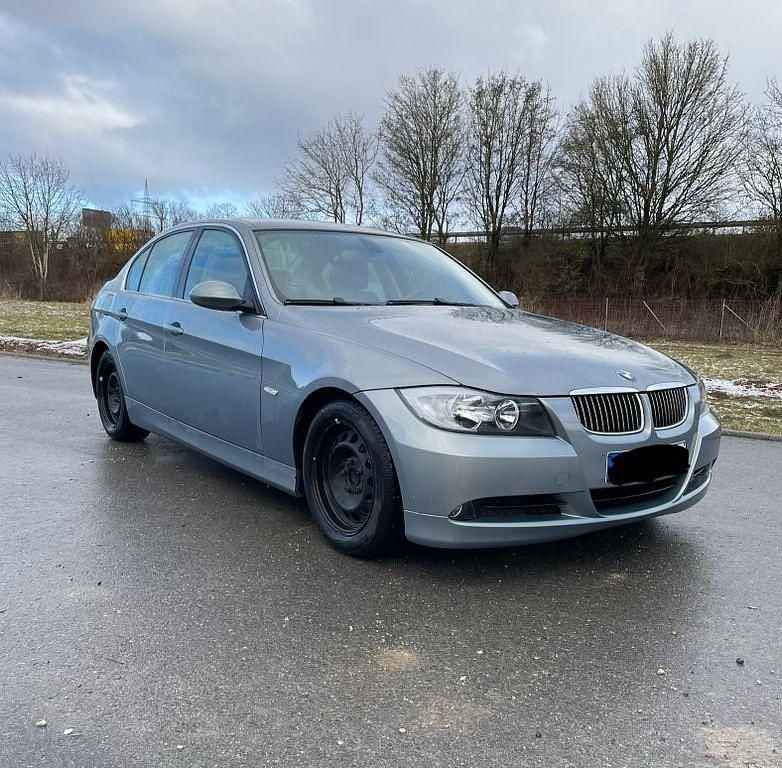 Gebraucht BMW 325 Performance 218 PS (160 kW) 2007 Grau Limousine