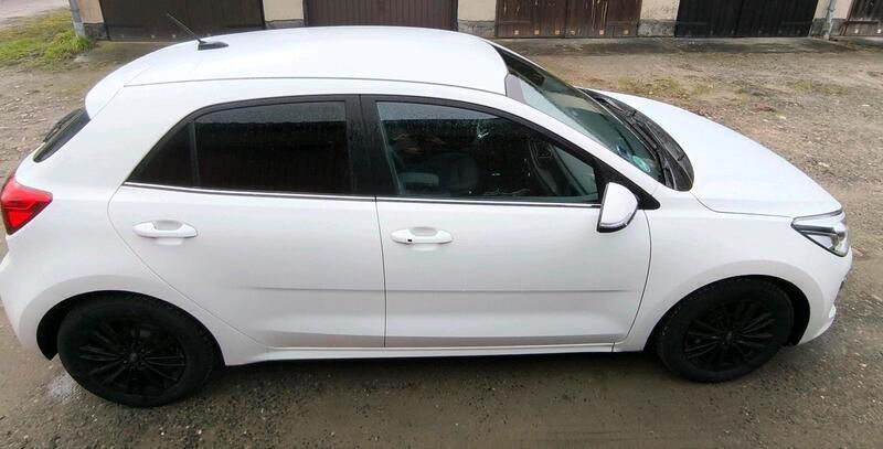 Gebraucht 2017 Kia Rio Spirit Kleinwagen | 12.500 € (Fairer Preis) - Bild 1/4
