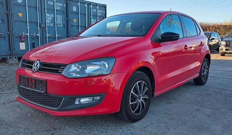 Gebraucht VW Polo Style 90 PS (66 kW) 2011 Rot Kleinwagen