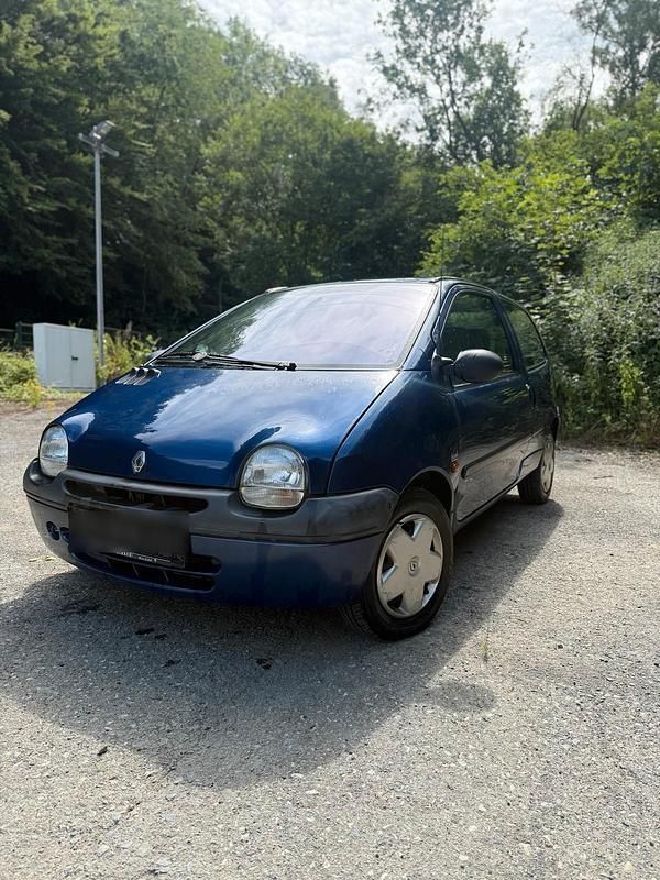 Gebraucht 2003 Renault Twingo Kleinwagen | 850 € - Bild 1/4