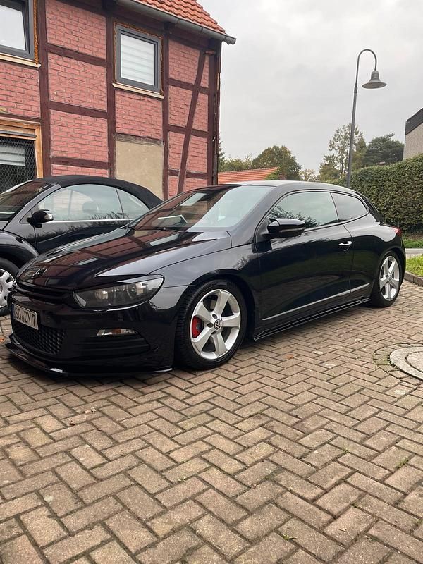 Schwarz Gebraucht 2009 VW Scirocco Coupé | 11.600 € - Bild 1/4