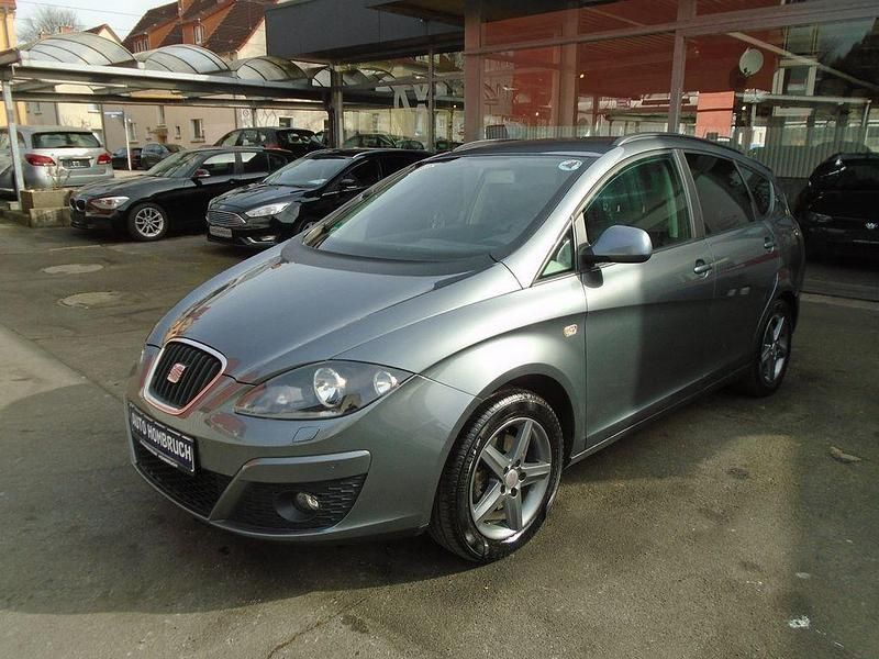 Gebraucht Seat Altea Sun 125 PS (91 kW) 2015 Grau Van / Kleinbus