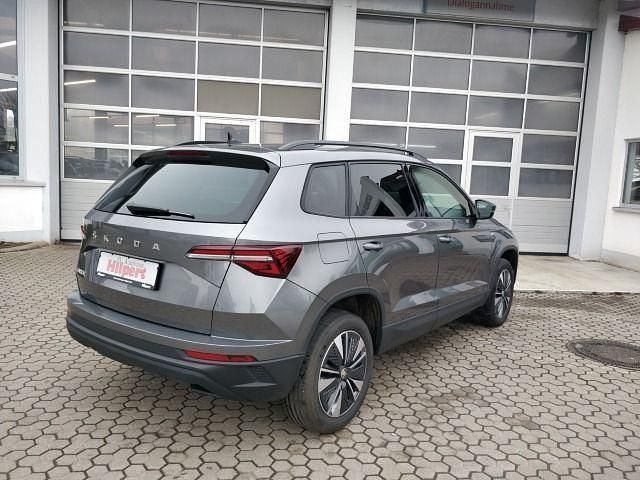 Gebraucht Skoda Karoq Tour 116 PS (85 kW) 2023 Graphitegrau metallic (metallic) SUV