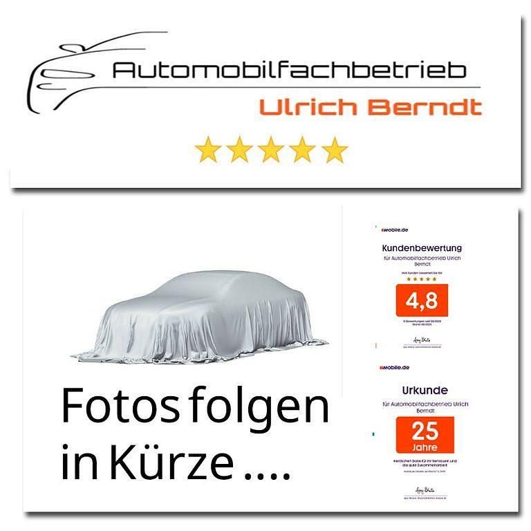 Gebraucht Volvo V40 Standard 122 PS (89 kW) 2004 Schwarz Kombi