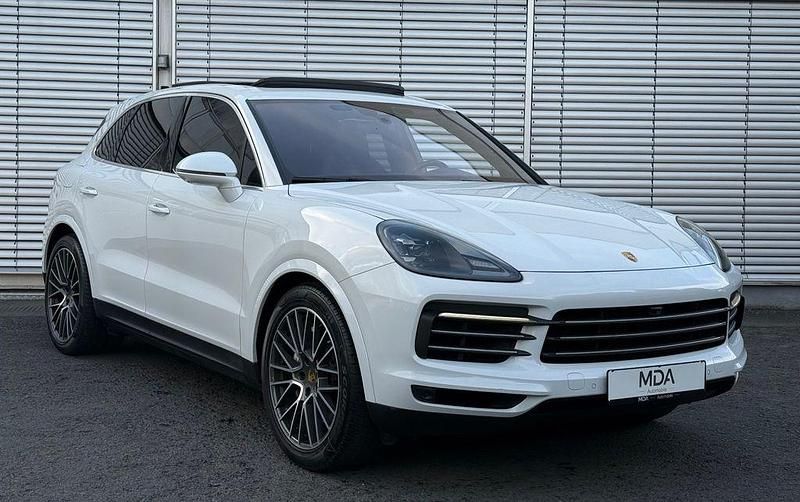 Weiß Gebraucht 2018 Porsche Cayenne S Sport SUV | 54.850 € (Fairer Preis) - Bild 1/4