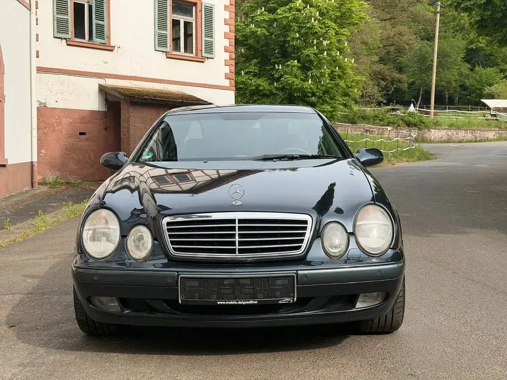 Gebraucht Mercedes CLK320 218 PS (160 kW) 1999 Schwarz Coupé