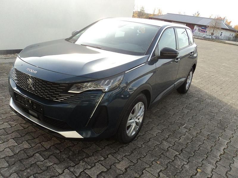 Blau Gebraucht 2022 Peugeot 5008 SUV | 15.232 € (Superpreis) - Bild 1/4