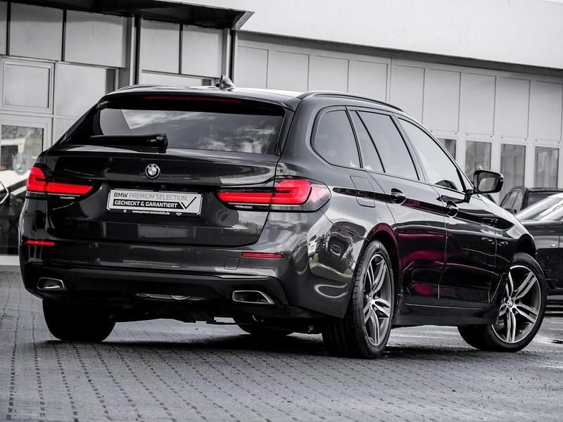 Gebraucht BMW 540 Shadowline 340 PS (250 kW) 2022 Grau Kombi