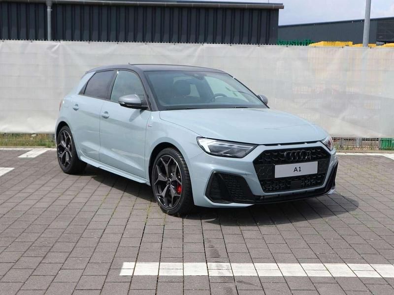 Neu Audi A1 S-Line 207 PS (152 kW) 2025 Pfeilgrau perleffekt Kleinwagen