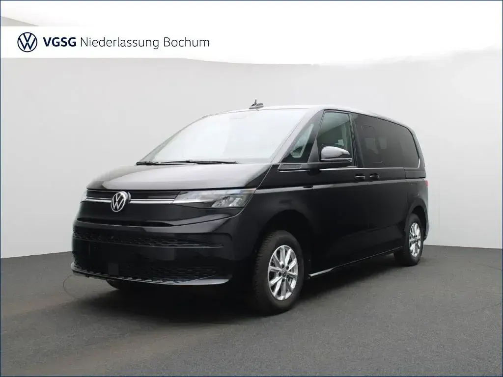 Gebraucht VW Multivan Business 150 PS (110 kW) 2025 Weiß Van / Kleinbus