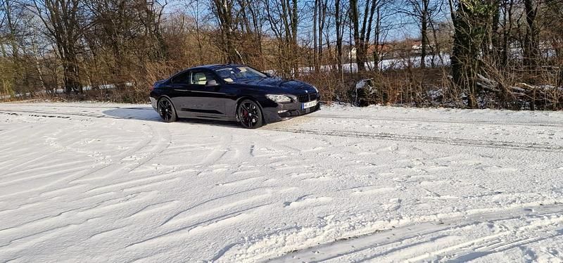 Schwarz Gebraucht 2012 BMW 650 Coupé | 14.999 € (Fairer Preis) - Bild 1/4