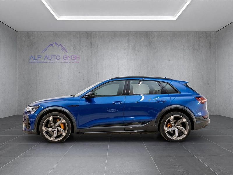 Gebraucht Audi e-tron Sport 369 kW (503 PS) 2021 Individuallackierungen audi ex SUV