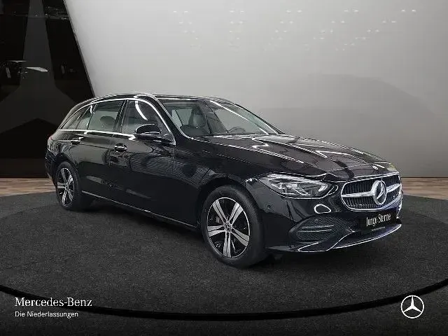Gebraucht Mercedes C300e 313 PS (230 kW) 2023