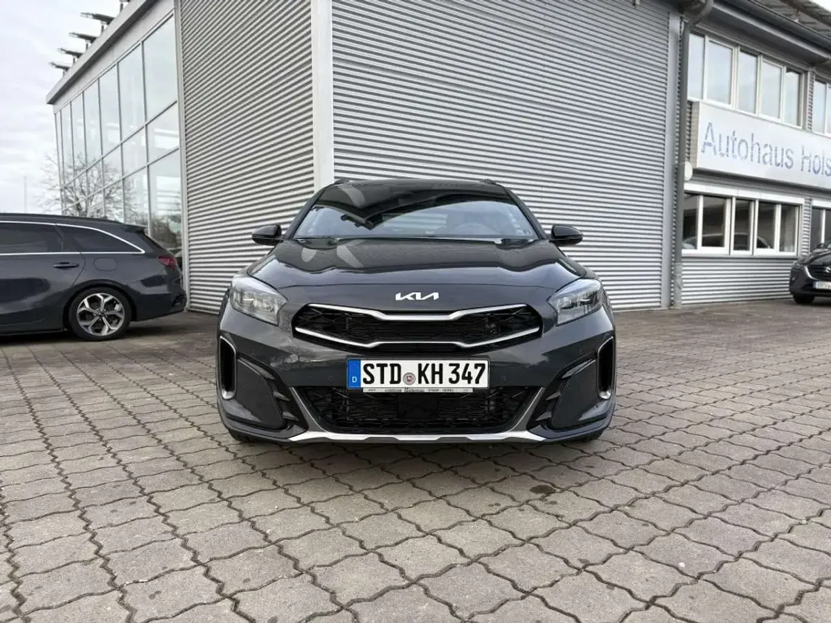 Neu Kia XCeed GT-Line 180 PS (132 kW) 2025 Grau SUV
